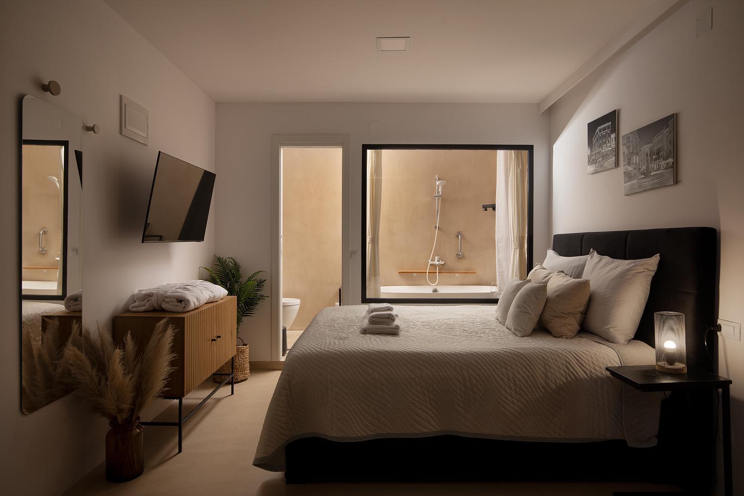 Deluxe Studio In City Center With Free Private Parking ロヴィニ エクステリア 写真